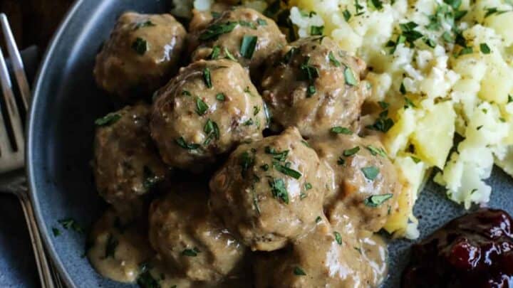 Easy Swedish Meatballs – Like Mother, Like Daughter