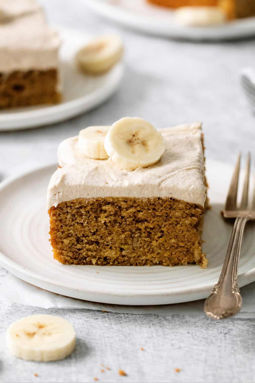 Easy Banana Cake with Cream Cheese Frosting