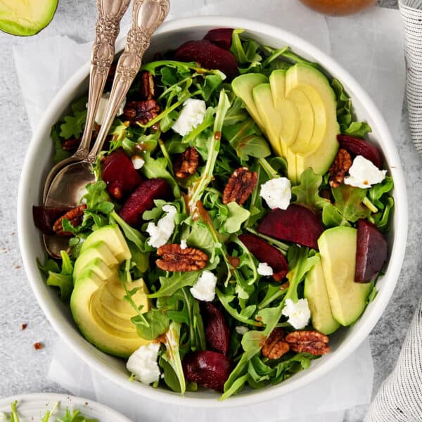 Arugula Beet Salad with Goat Cheese l A Farmgirl's Dabbles