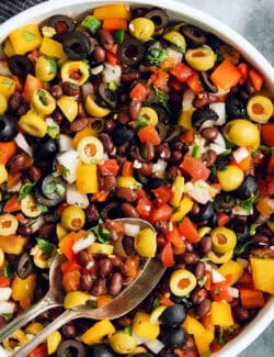 Pinterest image for black bean salsa